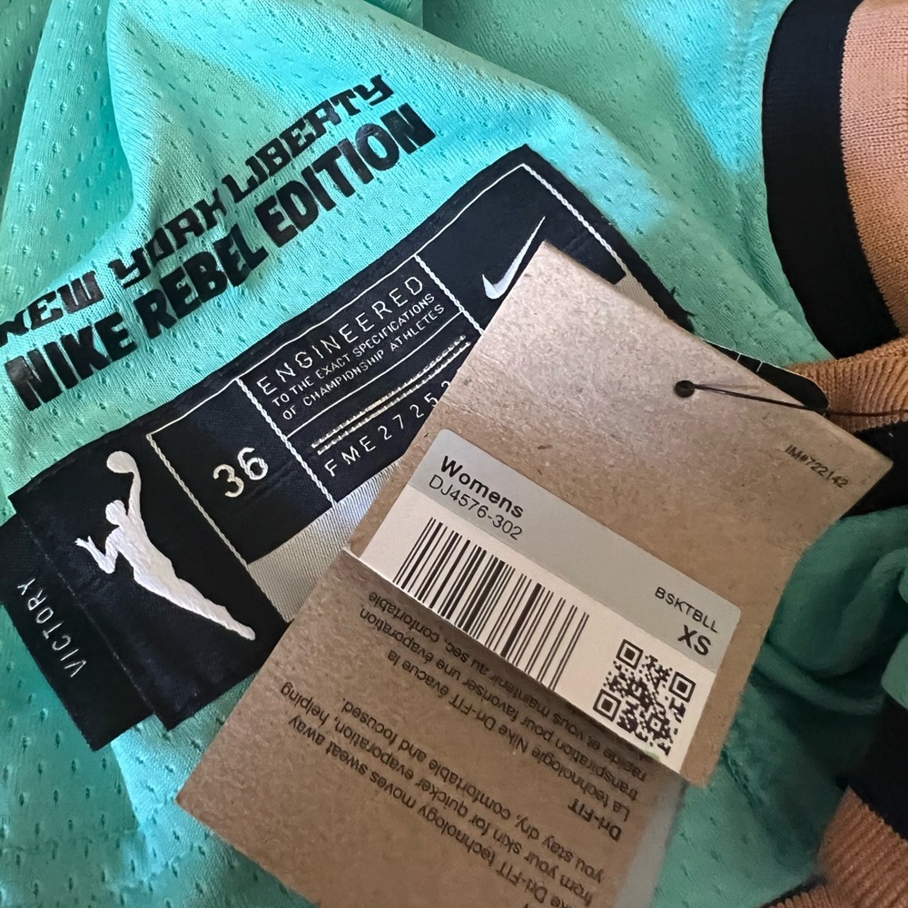 Nike WNBA Equality Edition Jersey NY Liberty Teal Blue Sabrina Ionescu XS Small - Picture 7 of 8